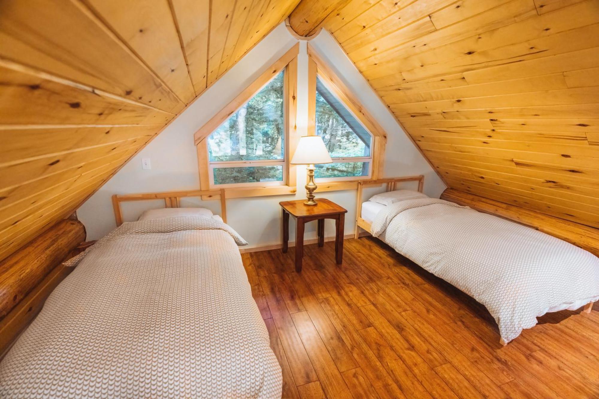 Bella Coola Grizzly Tours And Resort Hagensborg Exterior foto