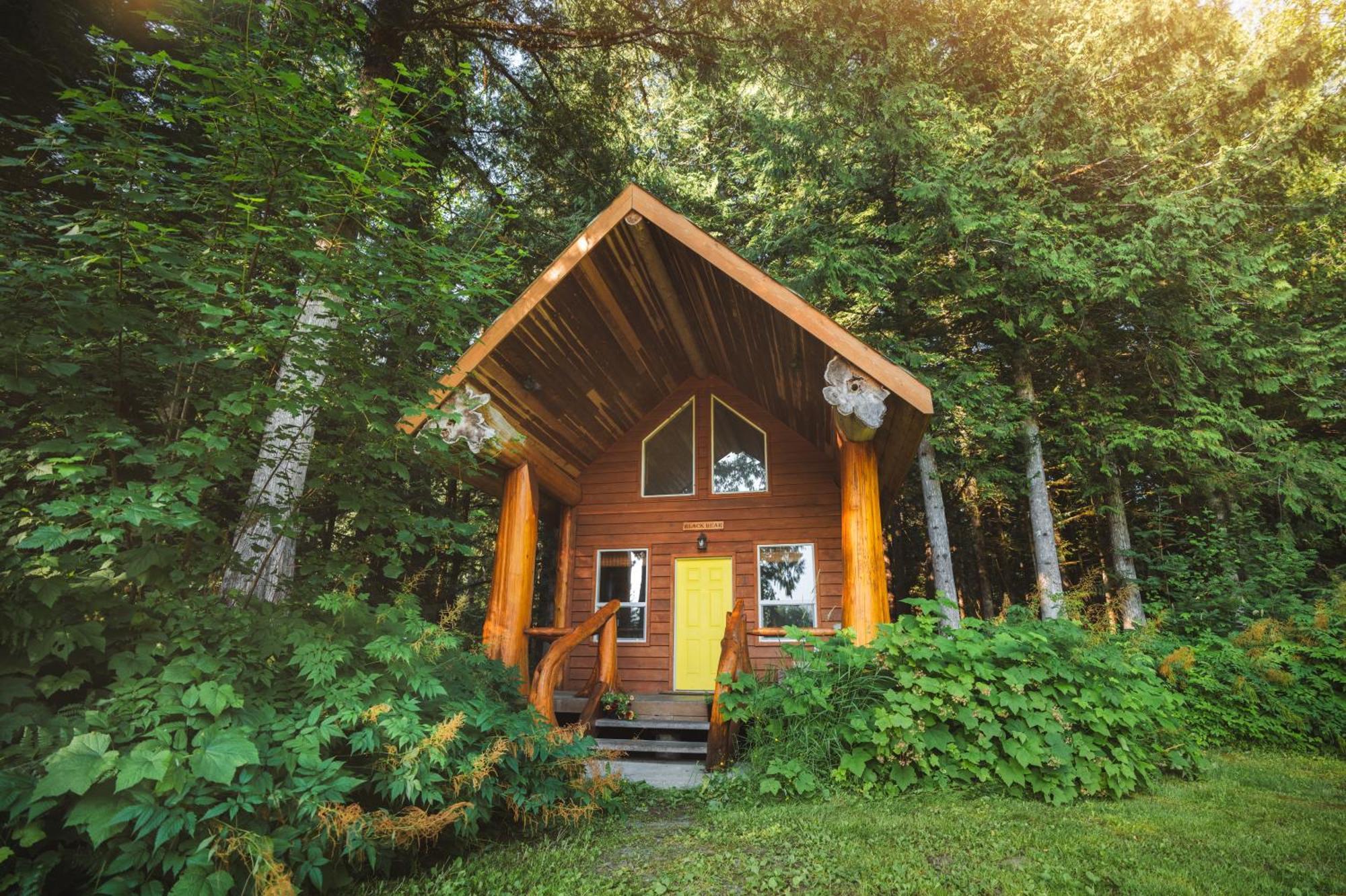 Bella Coola Grizzly Tours And Resort Hagensborg Exterior foto